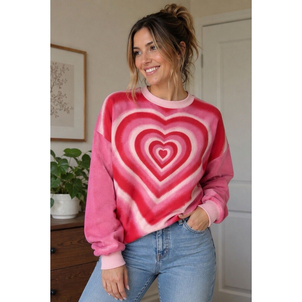 Wild Fable Retro Heart Patterned Crew Neck Sweatshirt Women's Size SMALL